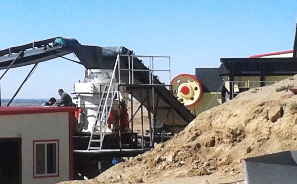 河南新鄉(xiāng)350t/h花崗巖破碎生產(chǎn)線加工優(yōu)勢(shì)