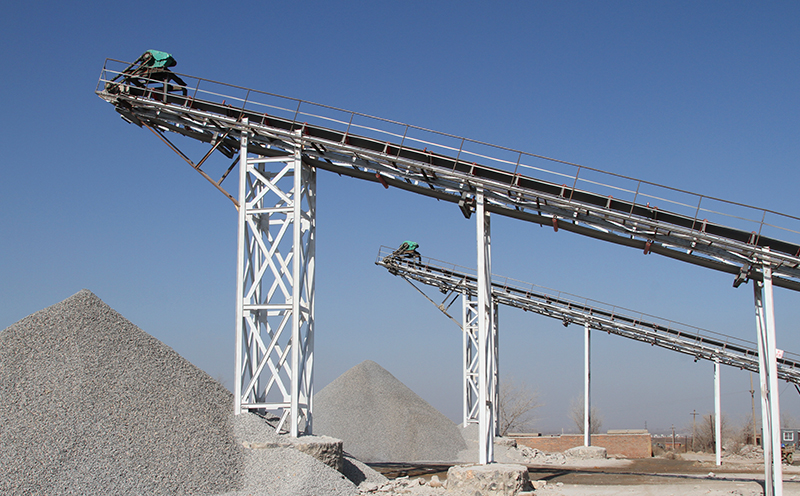 皮帶輸送機(jī)