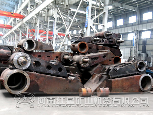 鎢礦破碎機(jī)零件