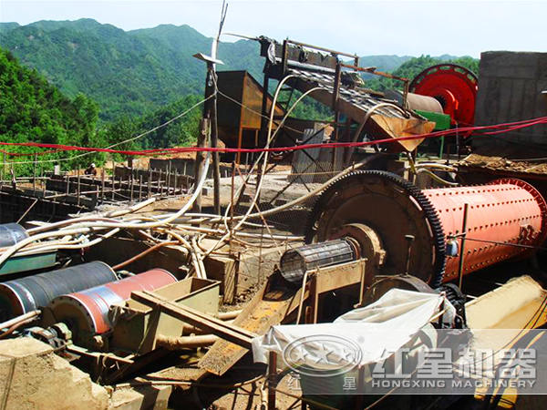 選礦現(xiàn)場(chǎng)圖