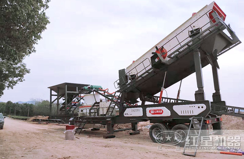 移動(dòng)制砂機(jī)，移動(dòng)自如，粒度調(diào)節(jié)方便