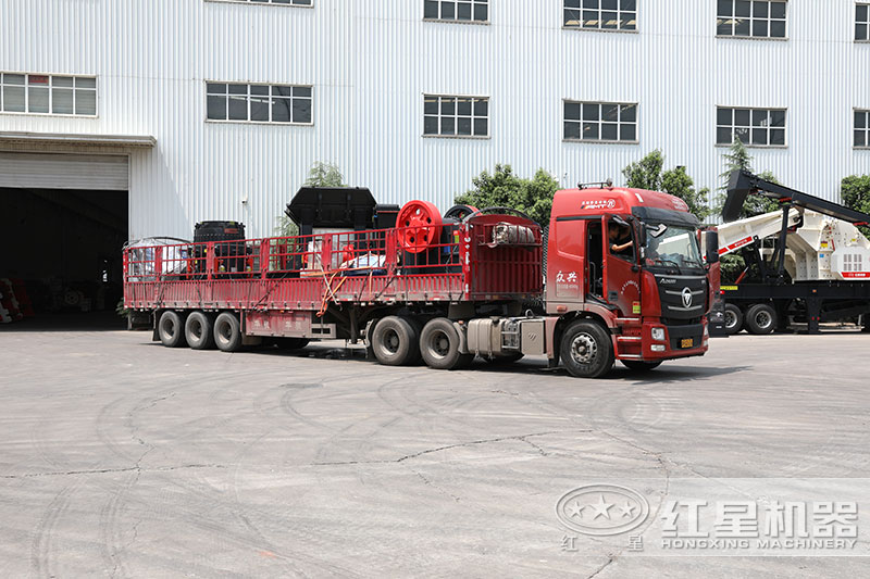 鄂式粗碎石機車間現(xiàn)貨直發(fā)