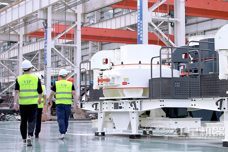 客戶來廠實地考察小型制砂設(shè)備