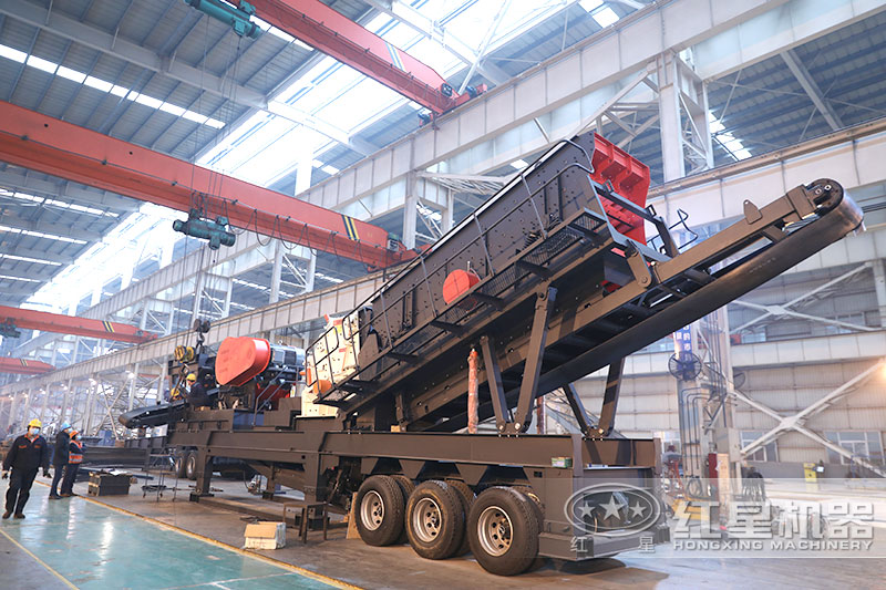 可移動(dòng)小型碎石機(jī)車間現(xiàn)貨可考察