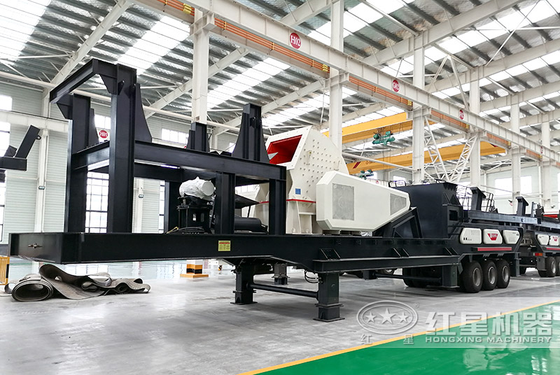 這種是移動錘式破碎機(jī)