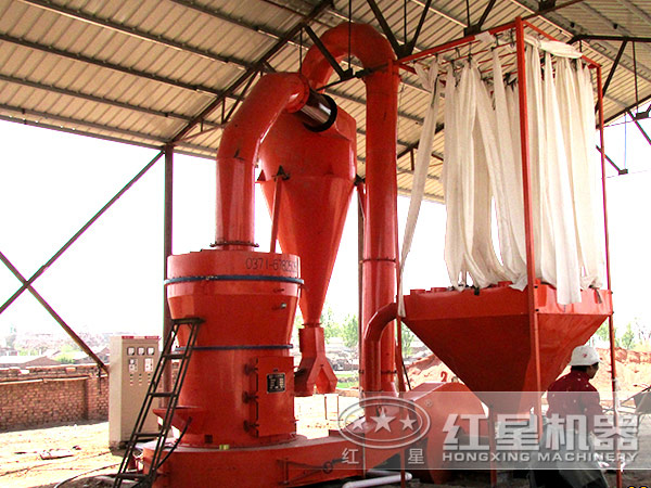 石料磨粉現(xiàn)場(chǎng)