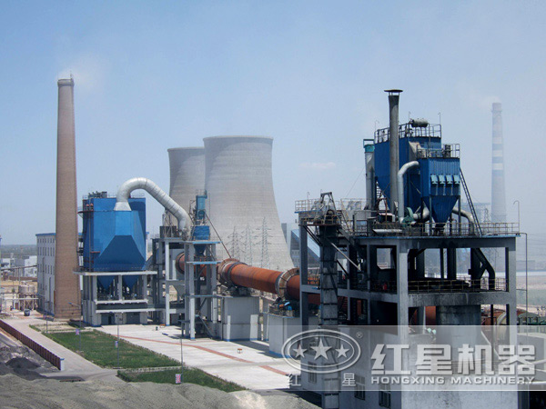 石灰回轉(zhuǎn)窯現(xiàn)場作業(yè)遠景實拍