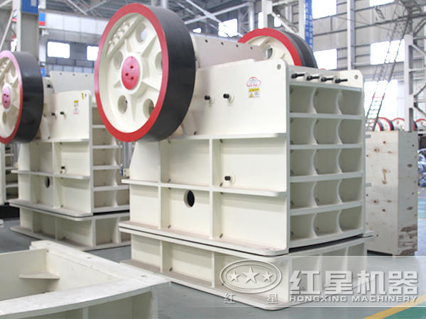 顎式破碎機(jī)高清實拍