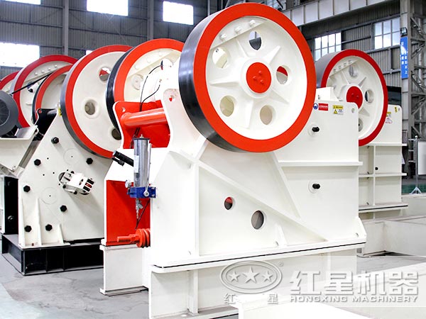 青石顎式破碎機(jī)