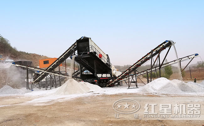 小型低噪音環(huán)保碎石機