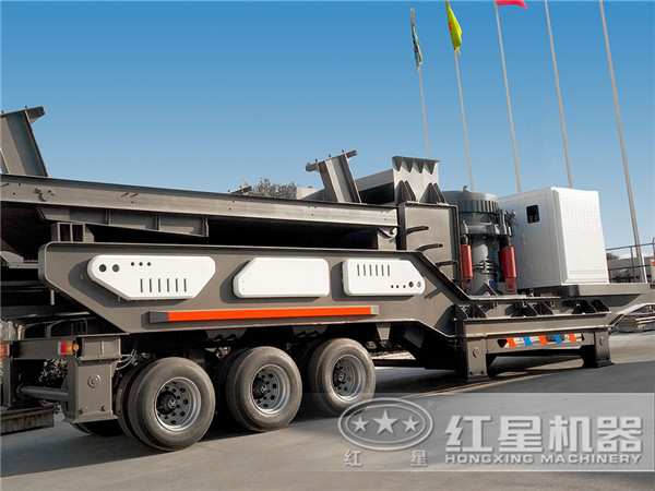 輪胎移動破碎機(jī)