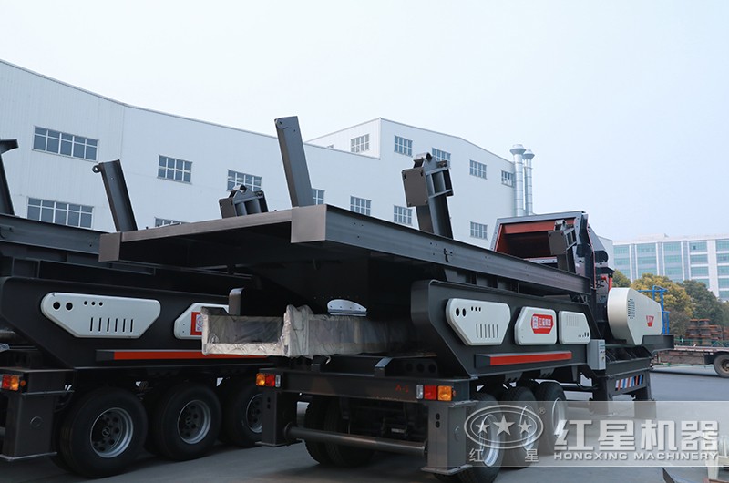 多臺移動破碎機(jī)發(fā)貨中