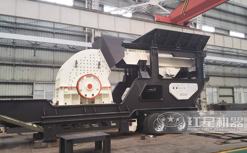 小型移動重錘式破碎機(jī)