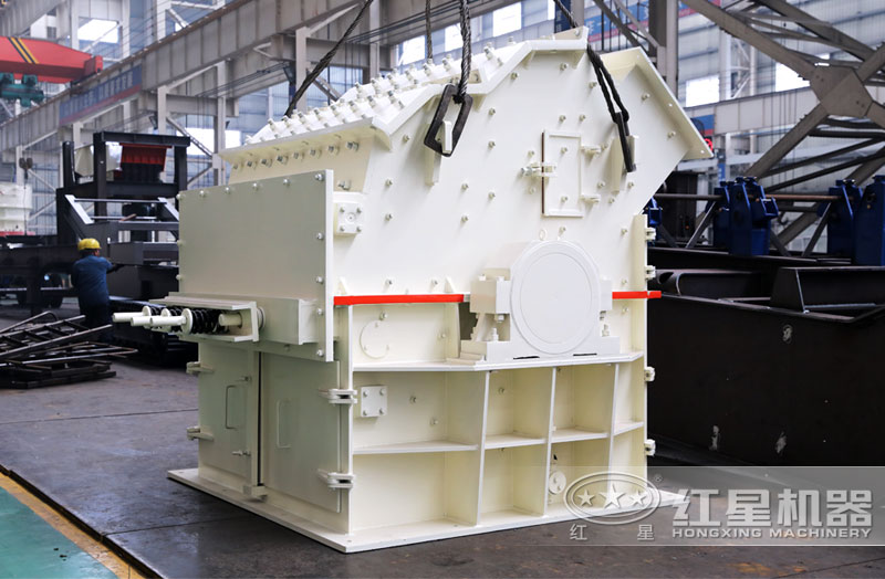 鐵礦石細(xì)碎機背部圖