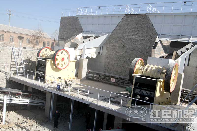 顎式破碎機(jī)