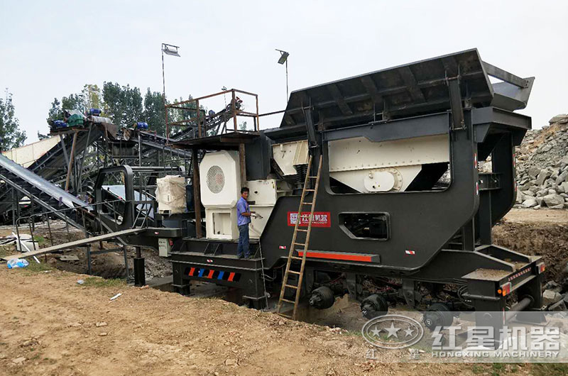 武漢移動(dòng)石子生產(chǎn)現(xiàn)場實(shí)拍