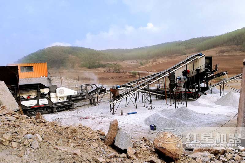 方案一經(jīng)過改進后的移動作業(yè)設(shè)備