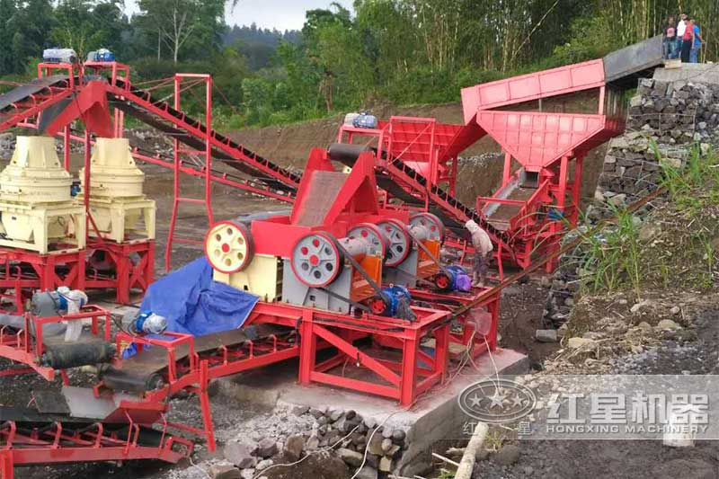 4臺小顎破機現(xiàn)場