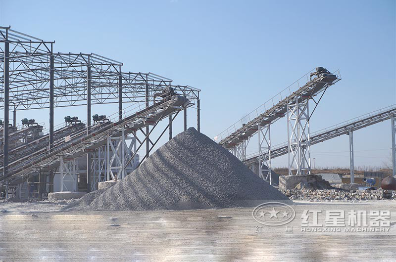 砂石是交通基礎(chǔ)設(shè)施建設(shè)的必備材料