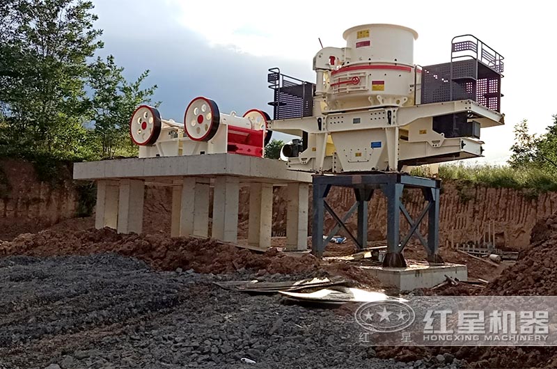 PE-150x750細鄂破與制砂機合作現(xiàn)場