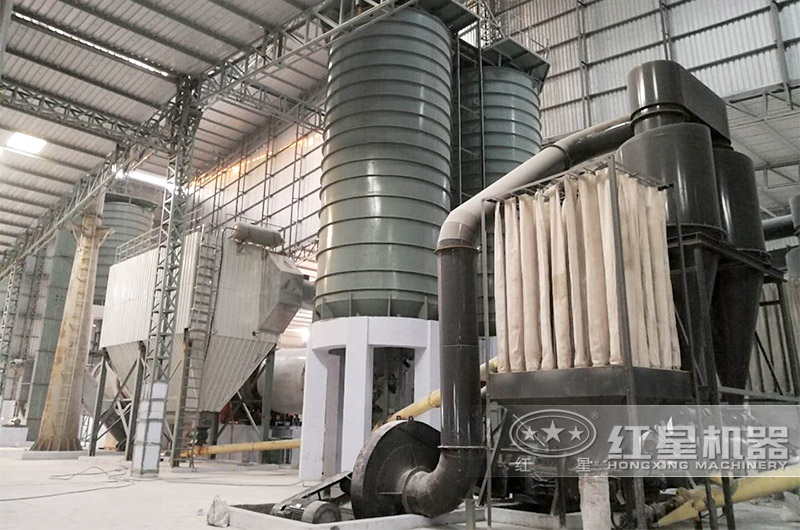 紅星機(jī)器無人磨粉車間