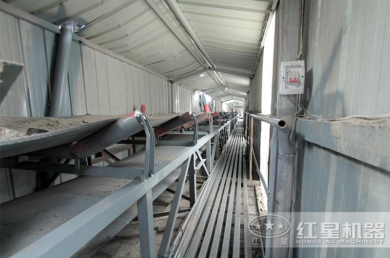 浙江時(shí)產(chǎn)千噸砂石生產(chǎn)線篩分入庫(kù)階段