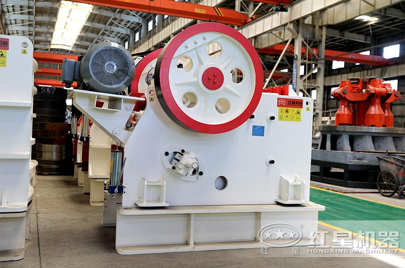 2021顎式破碎機(jī)上新啦！快來(lái)瞅瞅新款鄂破報(bào)價(jià)多少