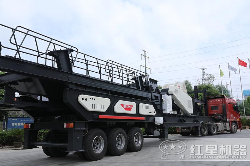 【真實(shí)反饋】移動破碎機(jī)生產(chǎn)線開工一個月，優(yōu)點(diǎn)槽點(diǎn)大盤點(diǎn)