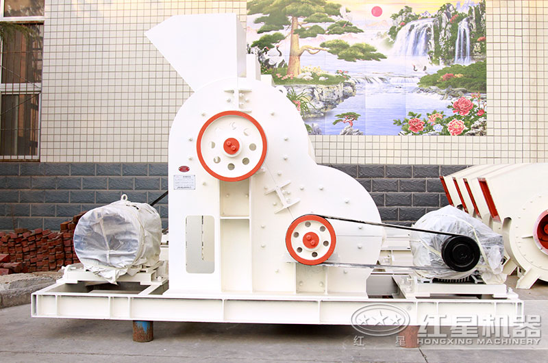 雙級(jí)粉碎機(jī)