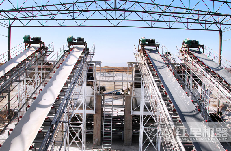 輸送機(jī)現(xiàn)場(chǎng)圖