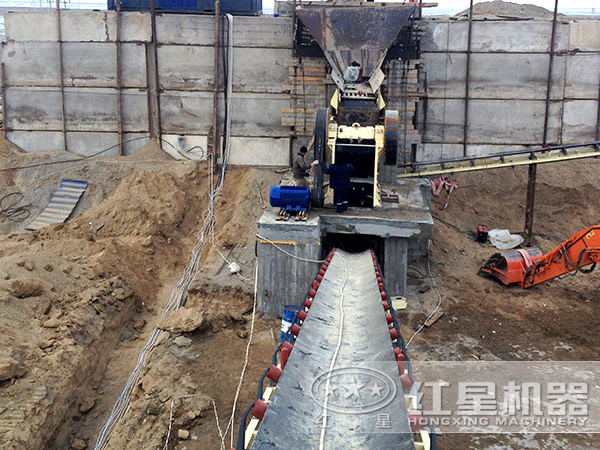 鵝卵石破碎機(jī)生產(chǎn)線