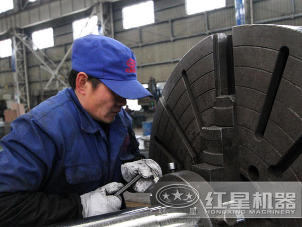 紅星生產(chǎn)車間工人